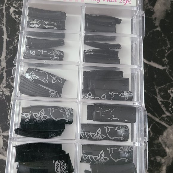 Nail Accessories Pkg. -Valentine's Day Decals Included - Picture 7 of 15